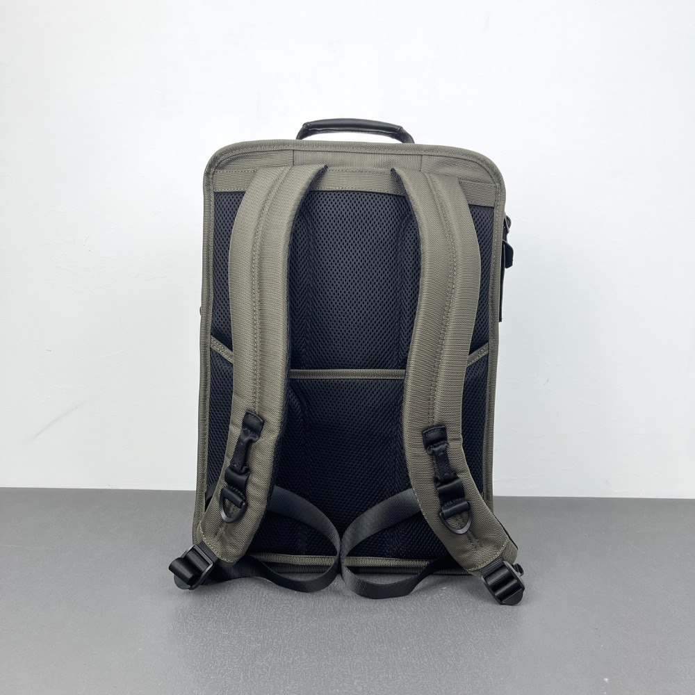 Luxuriöser Herren-Rucksack aus – Laptop Backpack 15.6 Bewertung und Preis